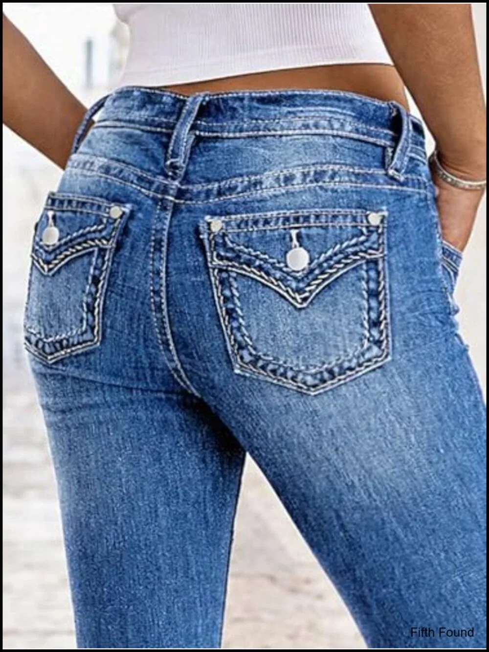 Mid Waist Skinny Capri Jeans with Embroidery Raw Hem